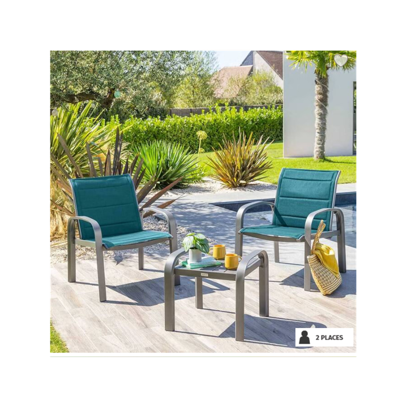 salon de jardin et terrasse décoratif pour deux ou quatre avec table basse